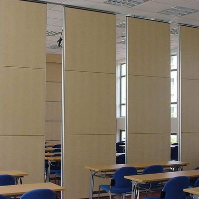 qualidade  Movable Modern Motorized Acoustic Walls And Partitions Electrically Operated Partition Walls Easy To Operate Movable Partition Systems fábrica